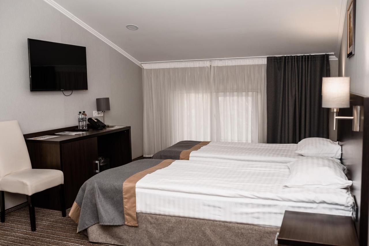 Optima Collection Park Hotel Ivano-Frankivsk Exterior photo